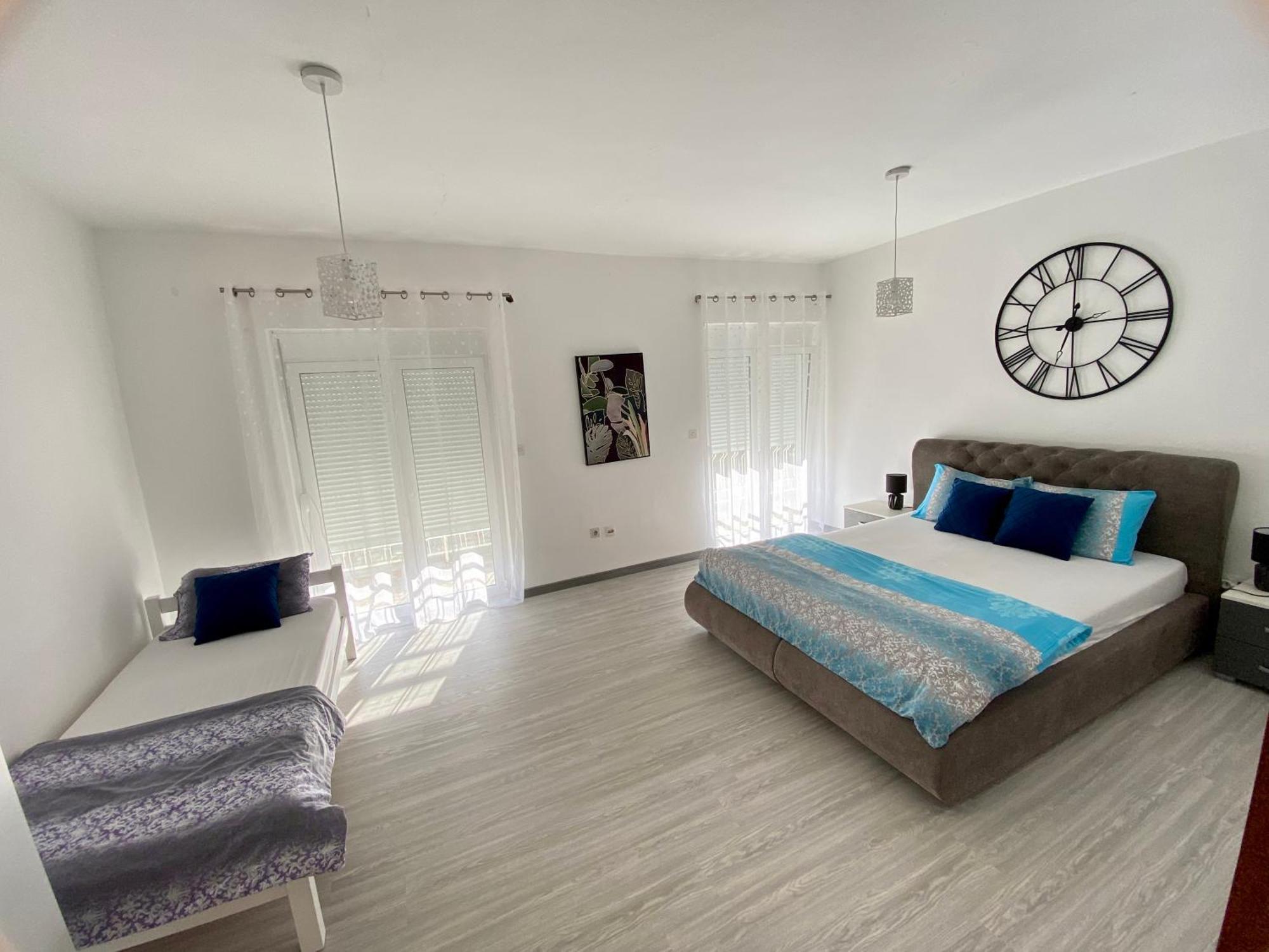 Banicevic Apartmani เดโนวิชี ภายนอก รูปภาพ